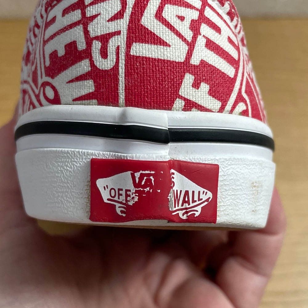Vans Doheny Logo Sneaker Youth Kids Sz 4.5 Low Top Red & White All Over Pattern - Picture 7 of 10